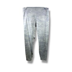 Lululemon Wunder Under High Rise Tight 28” in Incognito Camo Jacquard Alpine Whi
